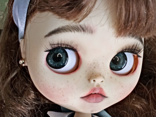 Custom Blythe doll Alice